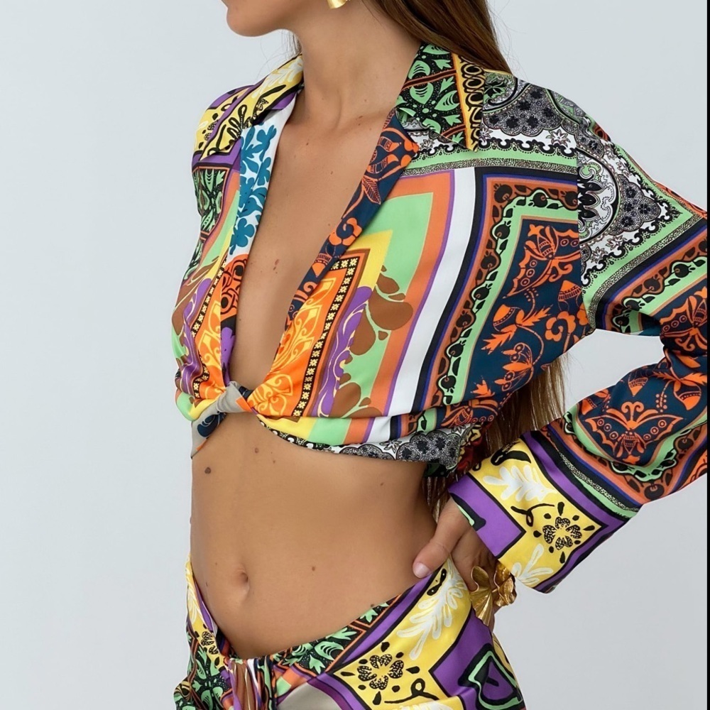 ZARA Printed Cropped Blouse BNWT